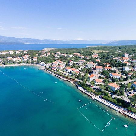 Apartments Rea Šilo Екстериор снимка