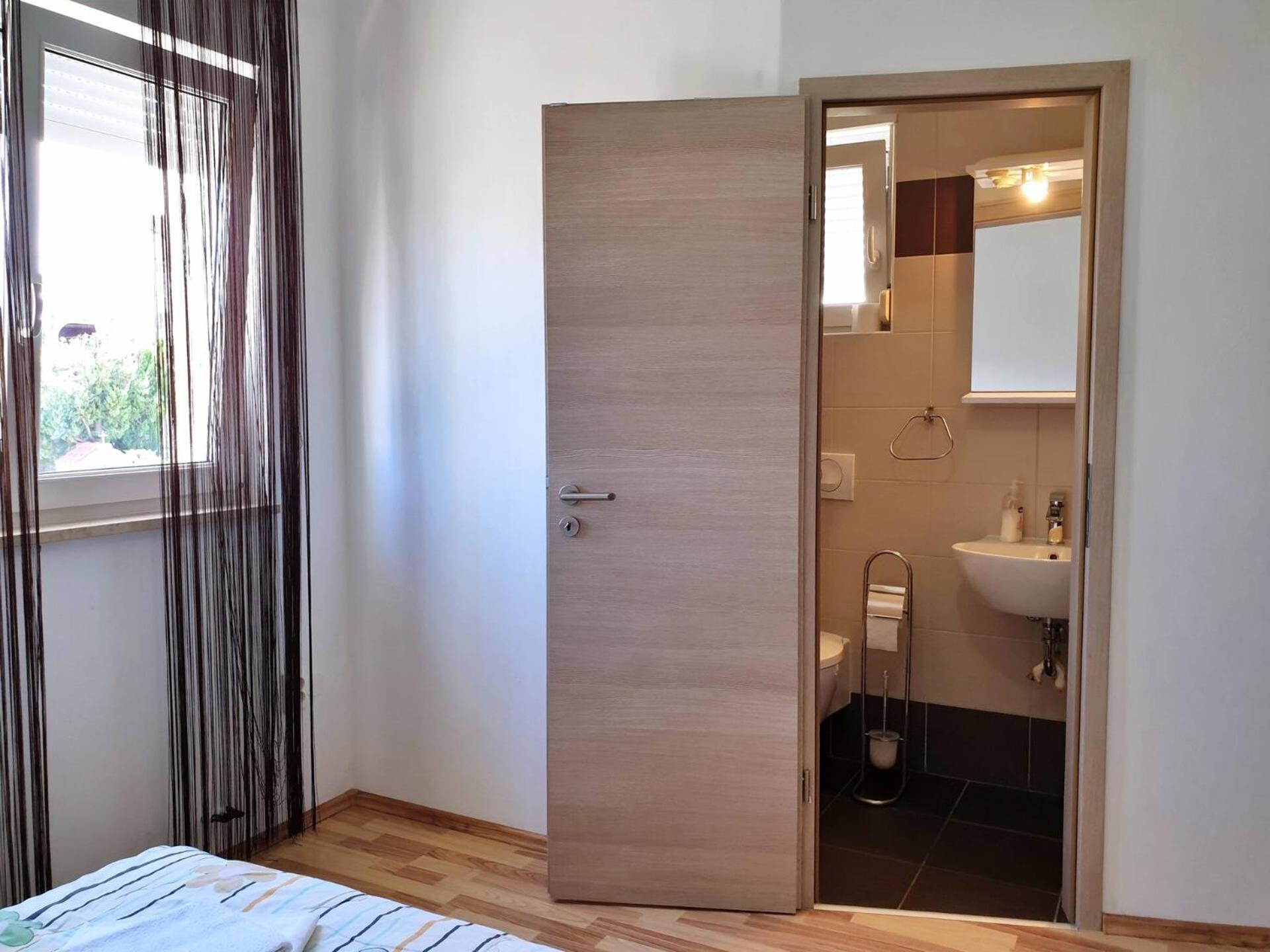 Apartments Rea Šilo Екстериор снимка